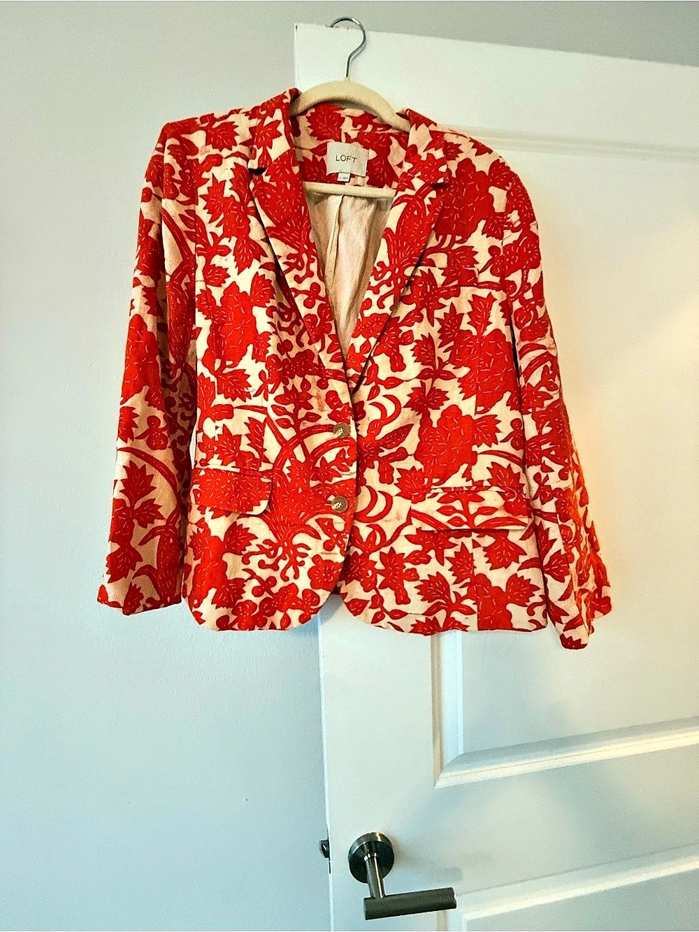 Ann Taylor LOFT Floral Blazer in Red & White Size 12 Like New